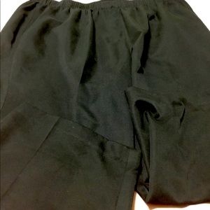 KIM ROGERS WOMAN CROP PANTS